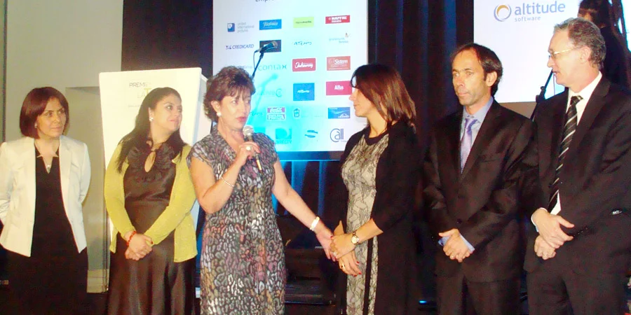 Capa - Tabela de Premiação LATAM 2012
